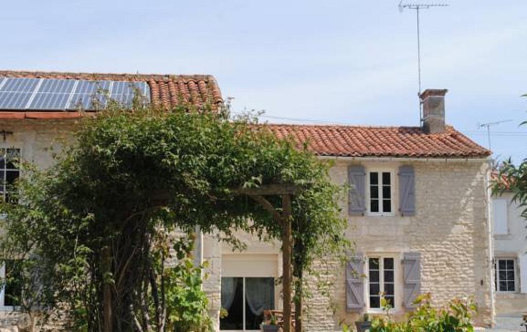 La Poussardiere Saint-Martin-sous-Mouzeuil Exteriér fotografie